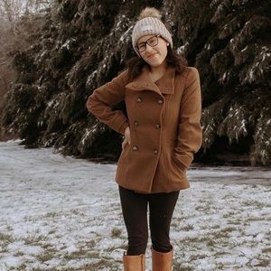 Meet your Posher, Briana